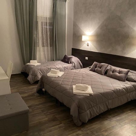 Tiburtina Inn Guest House Rome Extérieur photo