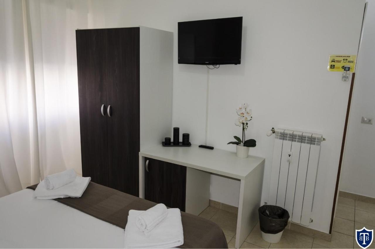 Tiburtina Inn Guest House Rome Extérieur photo