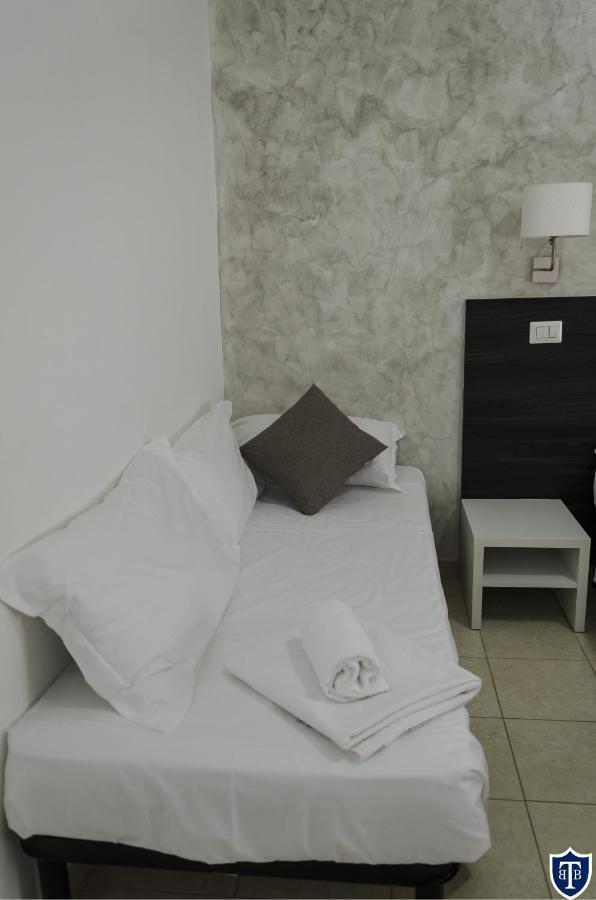 Tiburtina Inn Guest House Rome Extérieur photo